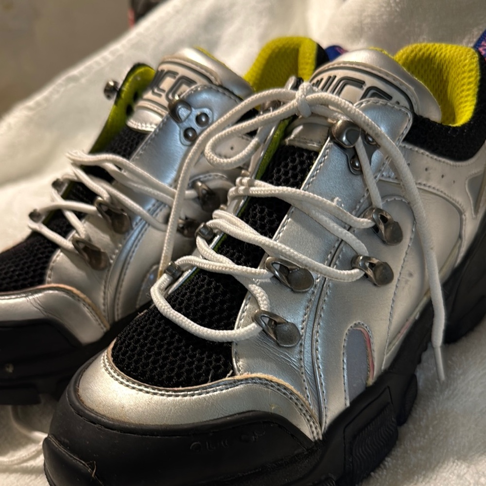 Women Flashtrek inspired by Gucci Sz 38 eu us 8 no Sz in shoe